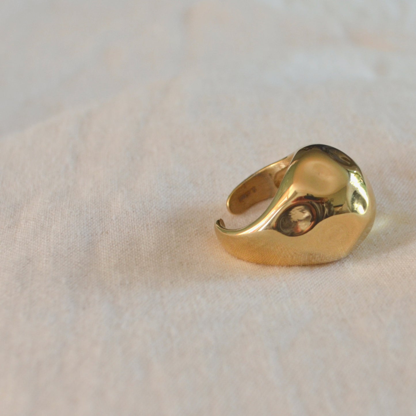 Anillo Mara