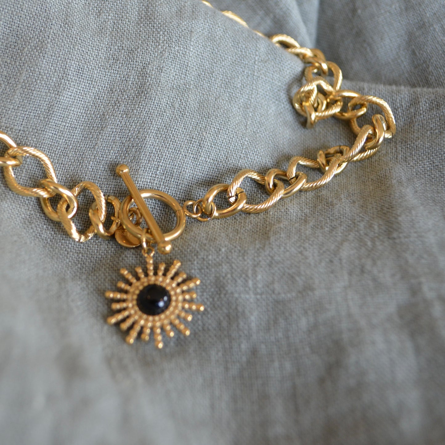Collar Timón Sol