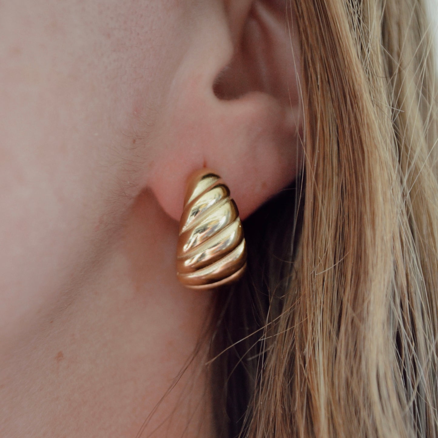 Aros Dalía Gold