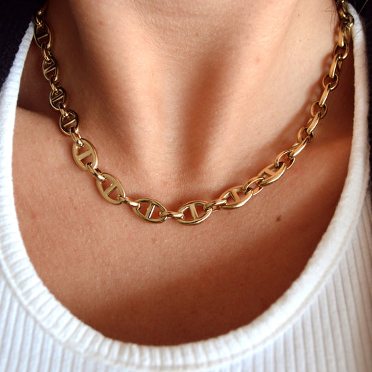 Collar Juana Gold
